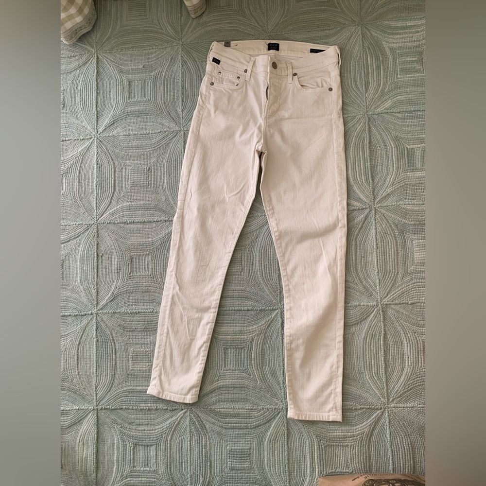 Tan citizens of humanity (slightly cropped) skinny jeans. Low rise.